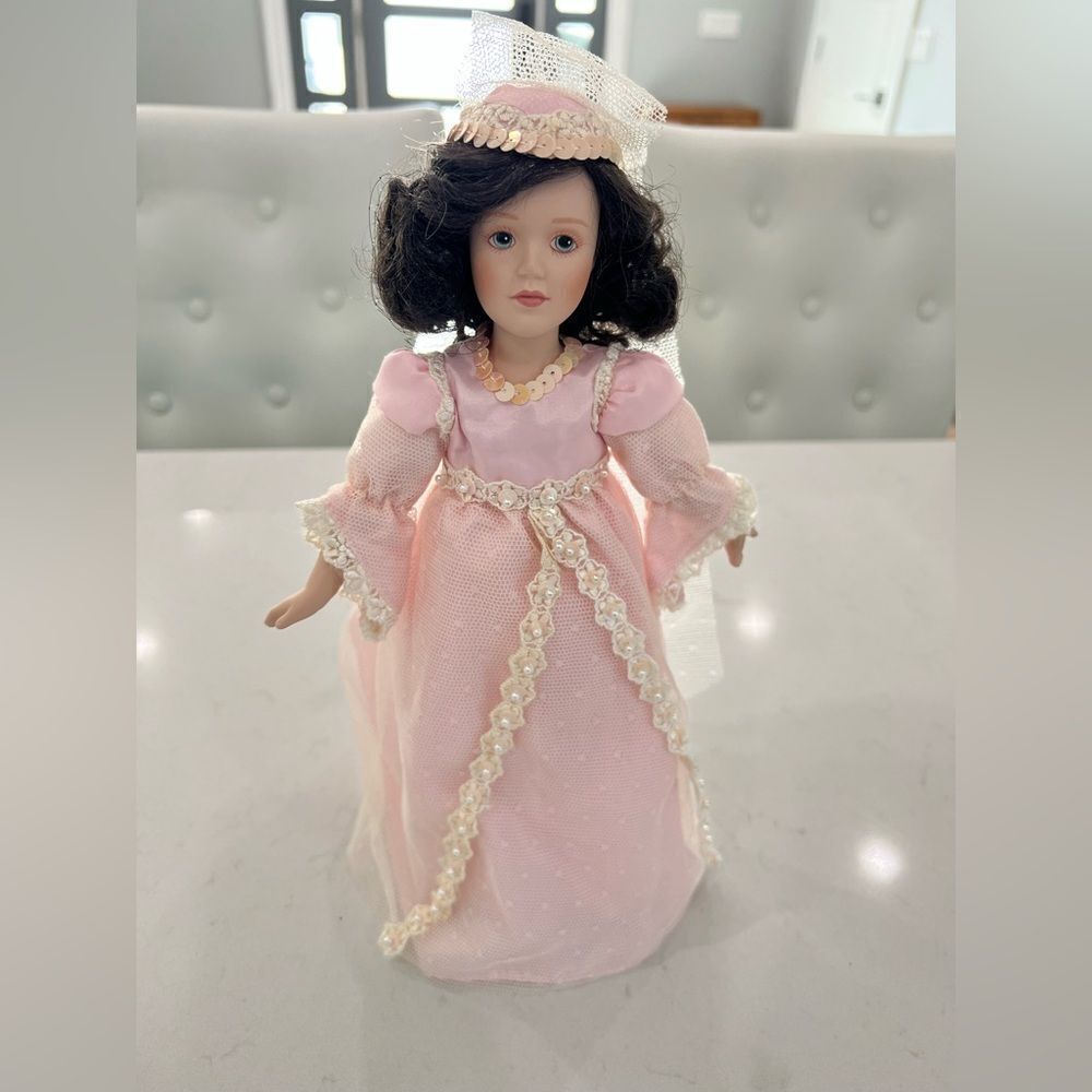 The Danbury Mint Sleeping Beauty Doll Vintage